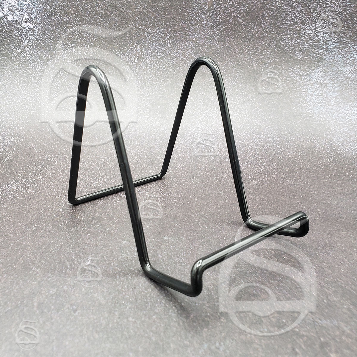 Non Adjustable Easel