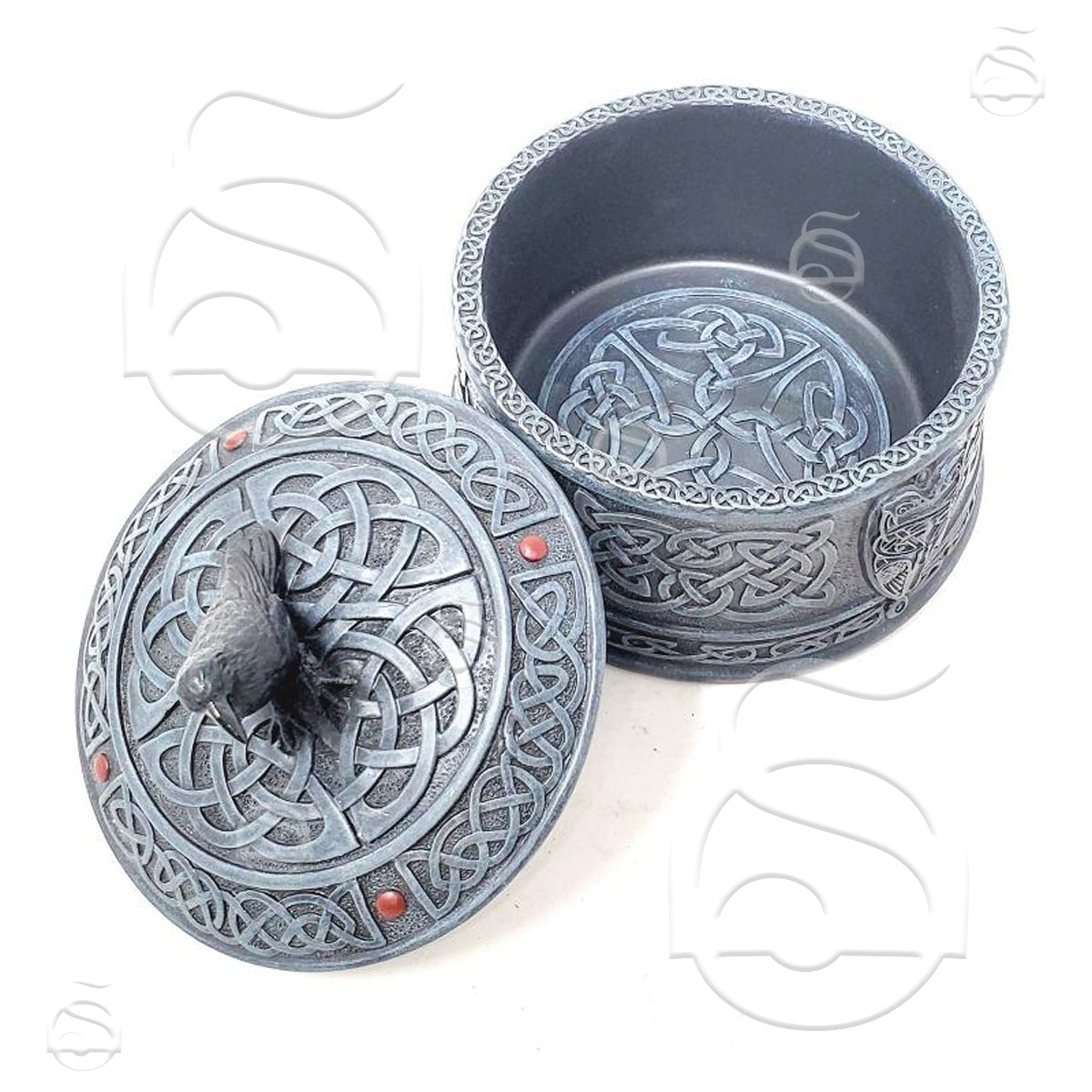 Celtic Raven Round Box