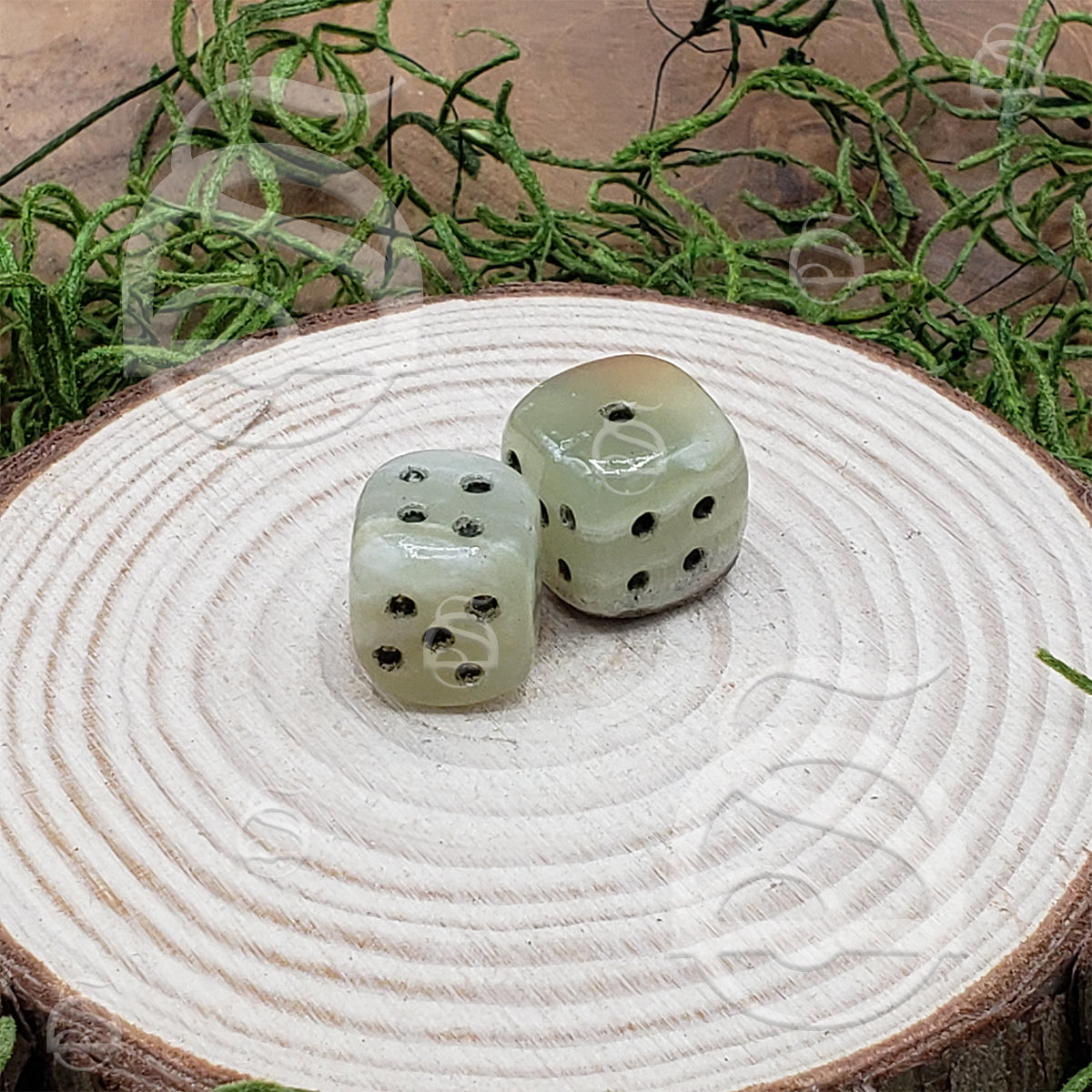 Green Banded Calcite - Dice