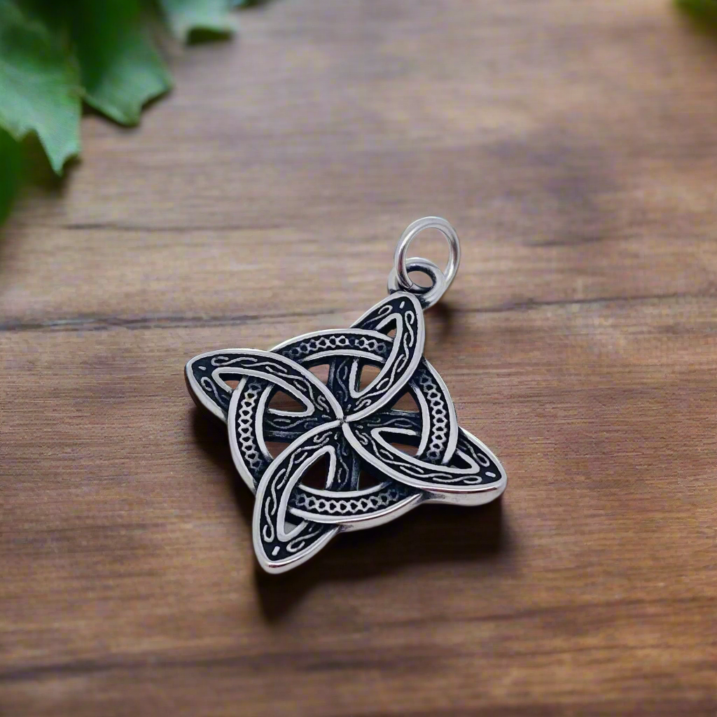 Celtic/Viking Knot Pendant